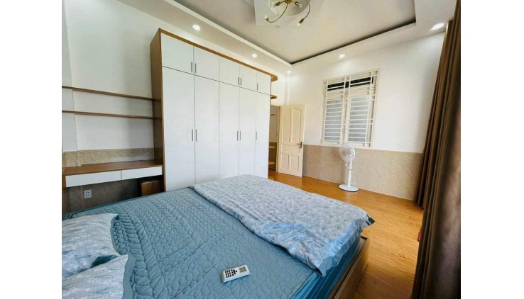 Bán nhà 3 tầng, 78m², 3PN, 3WC, Gò Vấp, chỉ nhỉnh 6.5 tỷ, sổ hồng